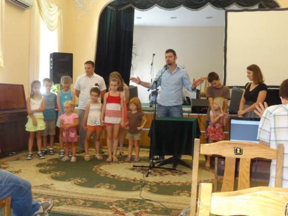 Childrens Ministry We pray every sunday before kids church begins